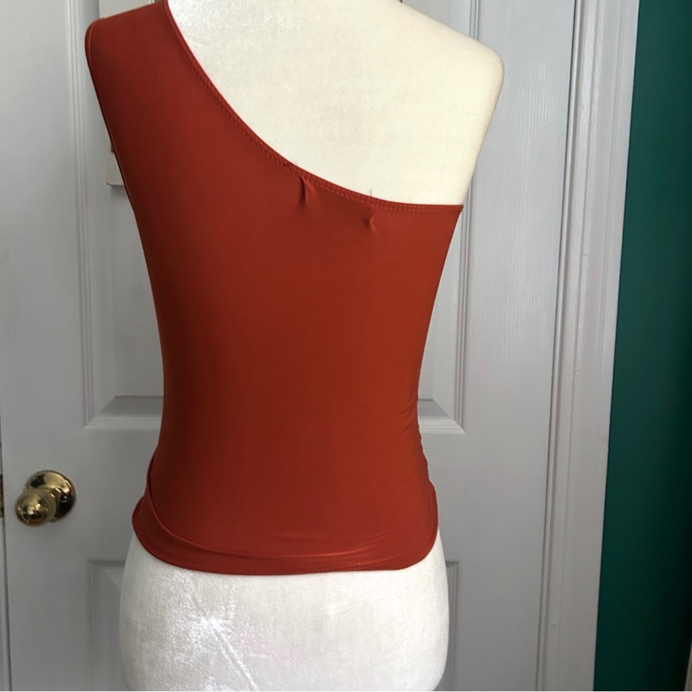 Elegant One-Shoulder Rust Top small - Picture 2 of 4